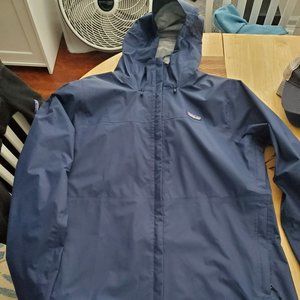 Patagonia Navy Blue Torrentshell rain coat